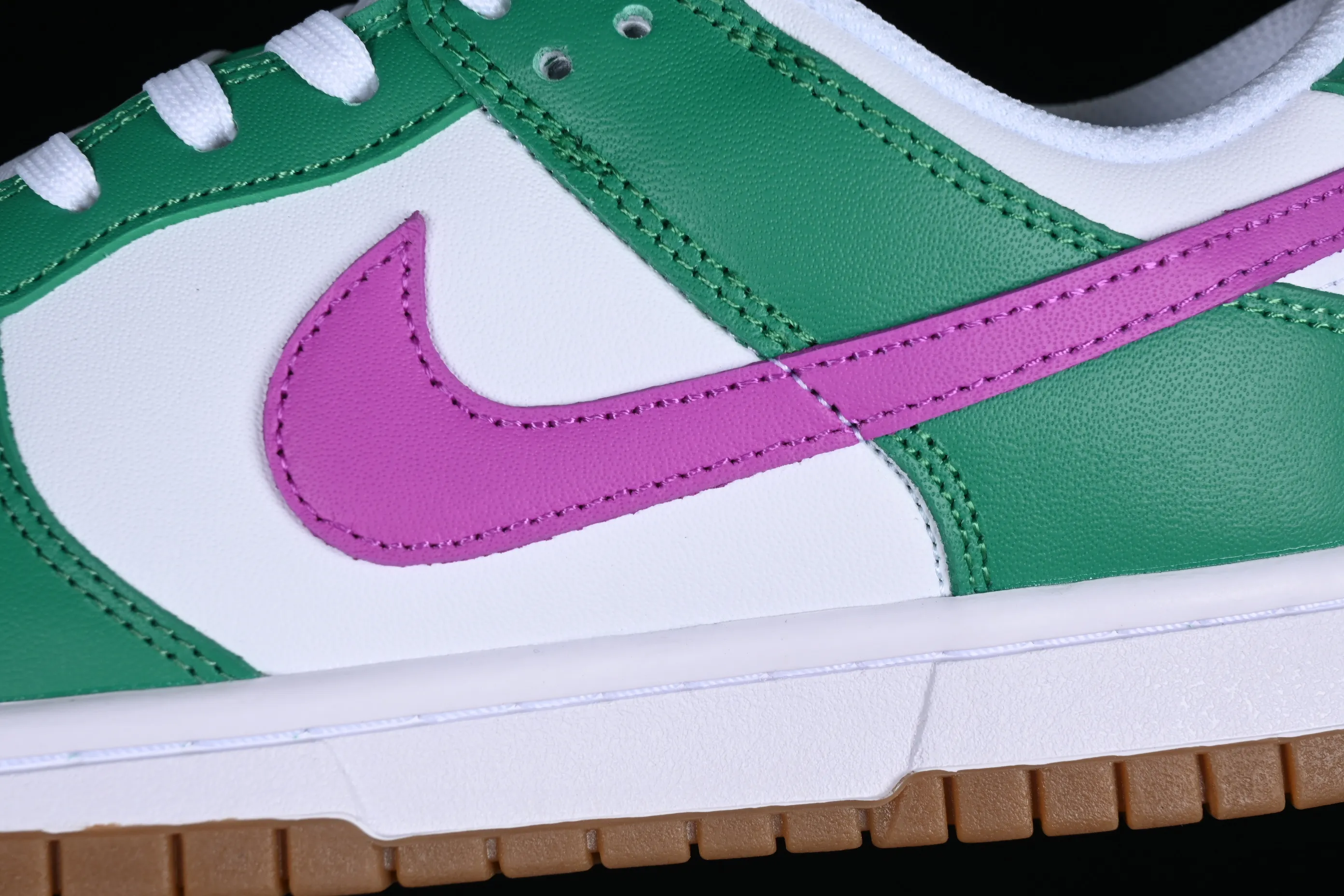All Categories Nk SB Dunk Series Nk SB Dunk Low Low-top sneakers Nk Dunk Low "Stadium Green and White" Spring Sunshine SB low-top sports and leisure sneakers FD9922-151